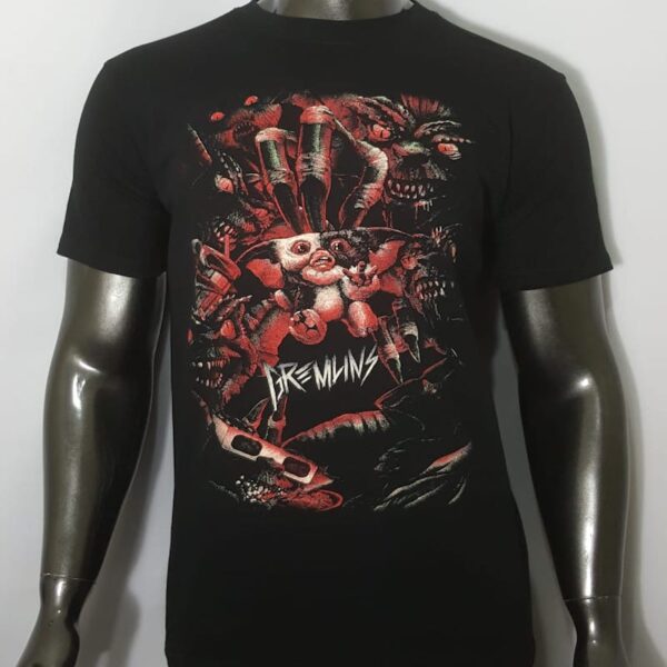 polera manga corta grenlins