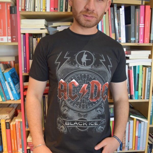 polera ac/dc black ice