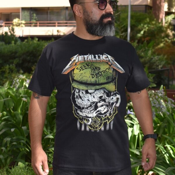 polera metallica seek and destroy